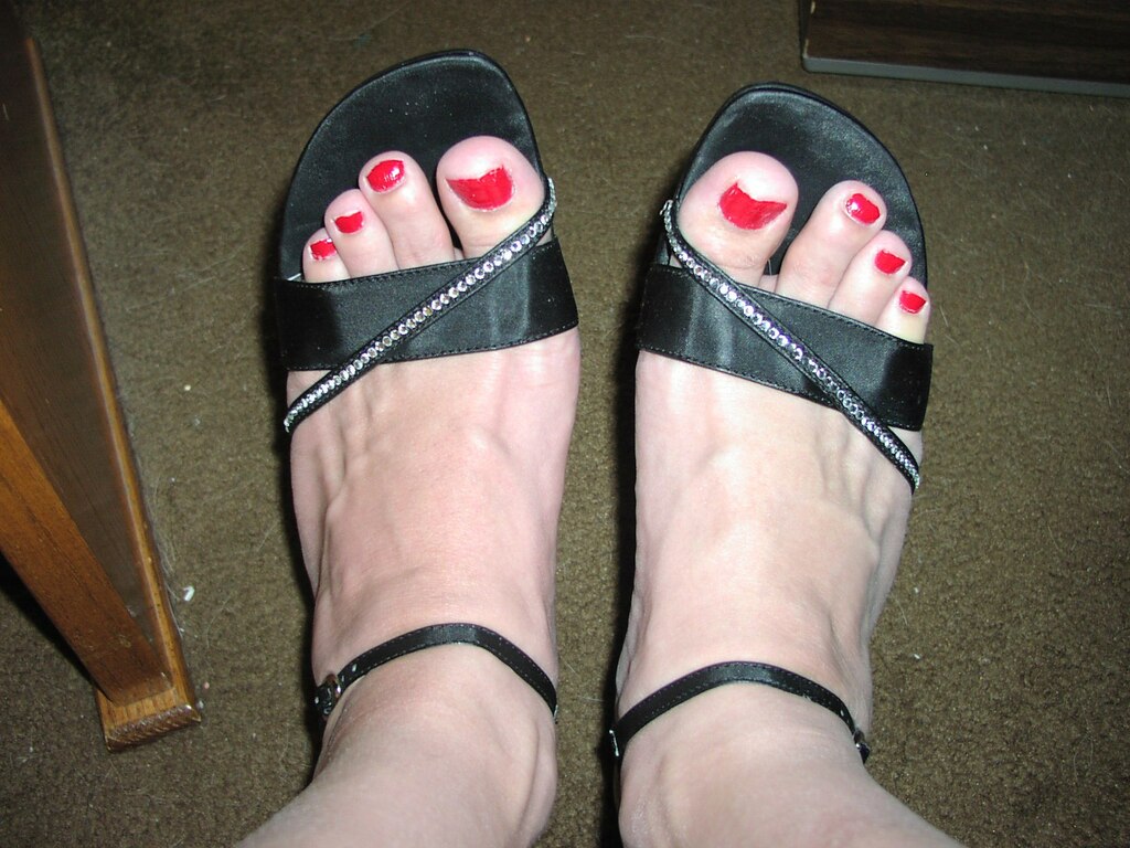 Toes ready for worship