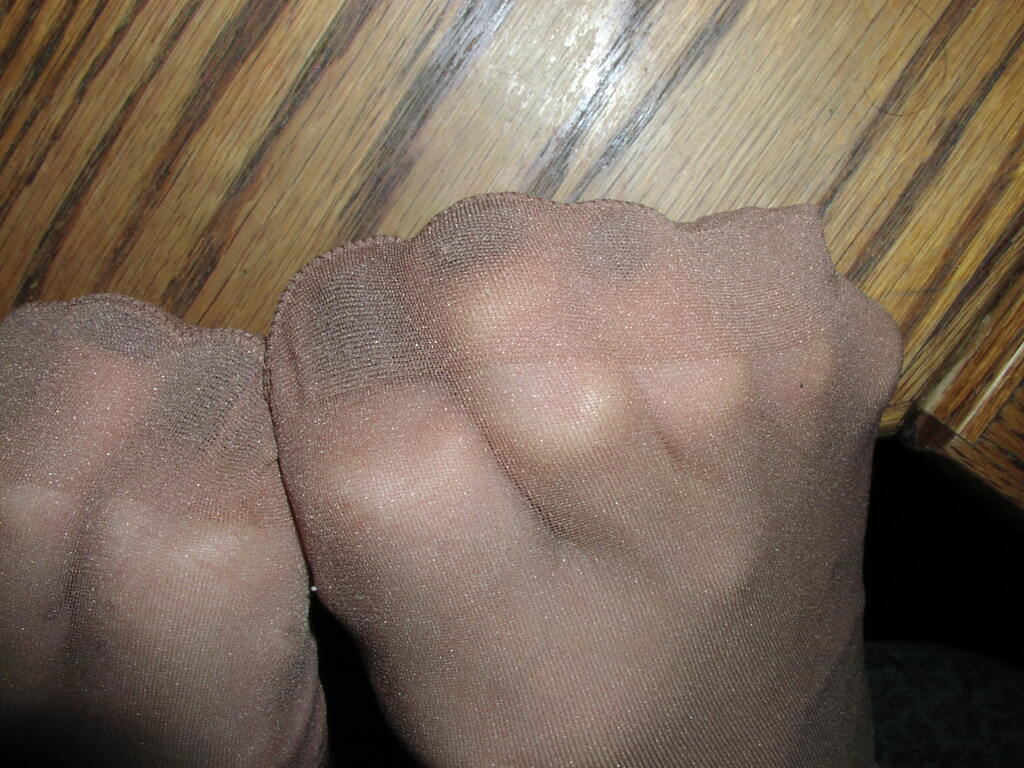 My sexy toes in pantyhose